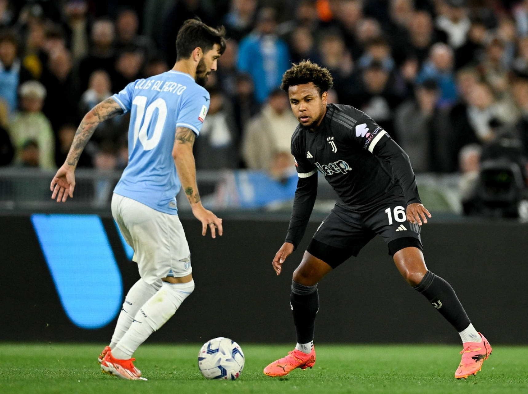 国际米兰vs拜仁慕尼黑比分预测