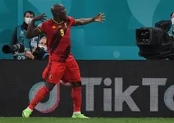 乐鱼app-卢卡库加盟国米年薪